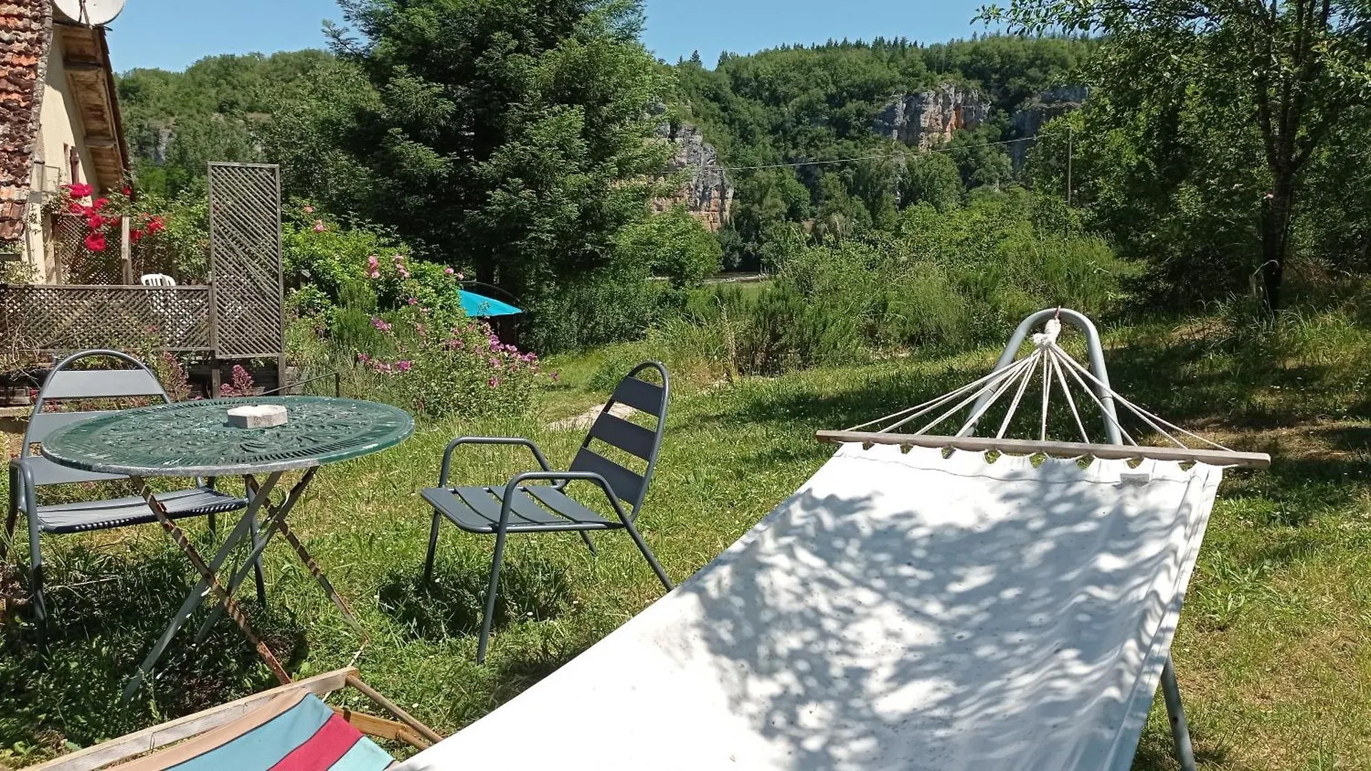 A La Source Bed & Breakfast Saint-Cirq-Lapopie 0*,